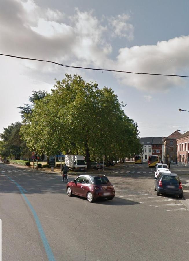 Chambre luxueuse proche centre ville et aéroport Montignies-sur-Sambre Esterno foto