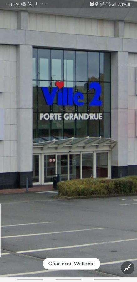 Chambre luxueuse proche centre ville et aéroport Montignies-sur-Sambre Esterno foto